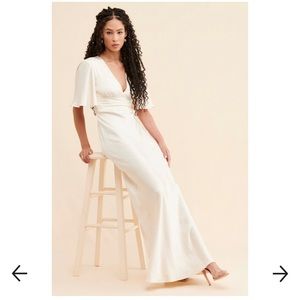 Keepsake flutter sleeve gown ivory